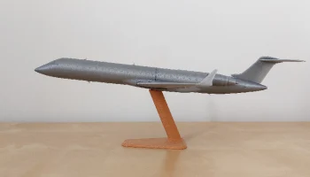 Бомбардье CRJ700 - 1:100 2