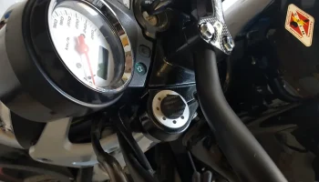 Крышка вилки Honda Hornet