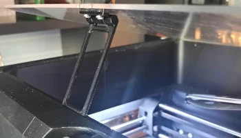 FlashForge Adventurer 5M AD5M Откидная подставка для крыш... FlashForge Adventurer 5M AD5M Откидная подставка для крыш...