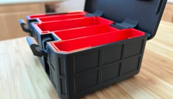 Cash Box 1