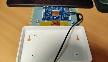 Чехол для настенного крепления Waveshare ESP32-S3 с 7-дюй.. 2