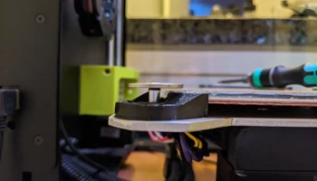 ФИКСИРОВАННЫЕ углы модульной кровати для Lulzbot Mini 1.0... ФИКСИРОВАННЫЕ углы модульной кровати для Lulzbot Mini 1.0...