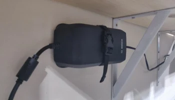 Настенное крепление для зарядного устройства Bosch для эл... 1