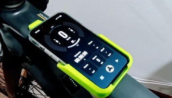 Крепление на верхнюю перекладину для крепления Iphone на ...