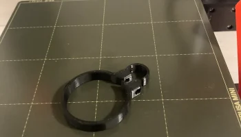 Левая кабельная направляющая