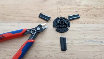 Крепление Vanmoof S3 к зеркалу Corky 4