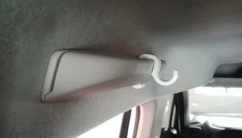 OPEL COMBO E - гачки 1