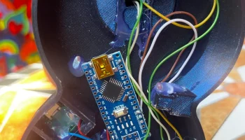 Светодиодная RGB-лампа с двойной спиралью ДНК - разъем Mi.. 7