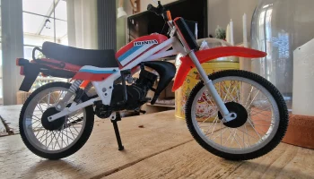 Honda MT50 1979 года выпуска. Дизайнер Эд ван дер Хейден.... 9
