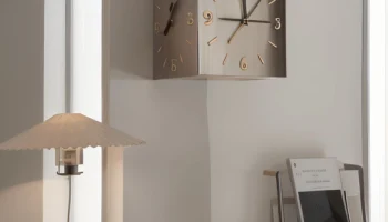 Угловые часы 2