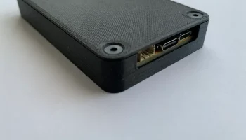 ESP32 2432S028 Корпус модуля USB-C - дешевый желтый дисплей 1