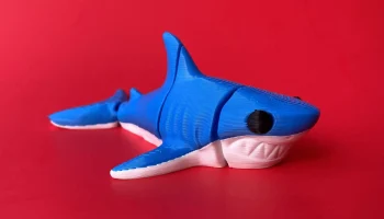 Шарнирная Happy Shark, гибкая игрушка-рыба.........