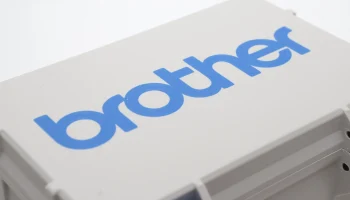 Прочная коробка с картриджем с лентой для этикеток Brothe.. 3