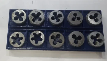 Держатели Tap and Die 1