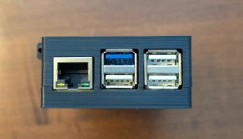 Оранжевый корпус Pi 3b 2