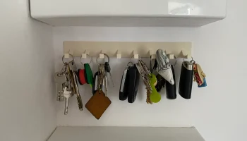 Настенный держатель/вешалка для ключей на 8 ключей. 2