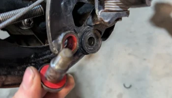 Задняя тормозная втулка, разработанная для Honda MR250 19... 1