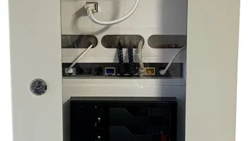 Крепление в серверную стойку 10 дюймов для AVM FritzBox 7... 1