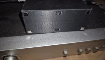 Аудиокомплект ESP32, вертикальный корпус с магнитами....... 1