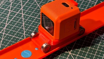 Машинка с камерой Hot Wheels RunCam Машинка с камерой Hot Wheels RunCam