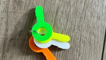 ключ от машины для детской игрушки............