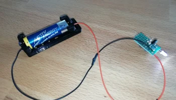 Держатель для батареек AA/AAA/C/18650 со встроенной пружиной 3