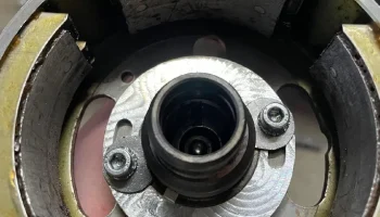 Z&uuml;ndnockenhalterung passend для Honda CY 50 2