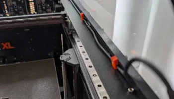 держатель кабеля для ESP32 CAM для Prusa enXLosure........ 1