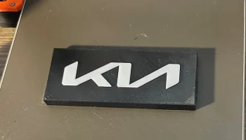 Таблички с логотипом Kia, Hyundai для большого модульного... 3