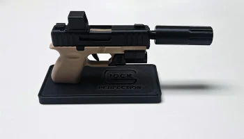 Настольная подставка для брелка Glock Fidget - мини-игруш... 3