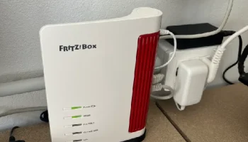 Вертикальная подставка для FRITZ!Box 7530/7530 AX - двуст...