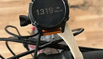 поддержка велосипеда для Garmin и Light... 1