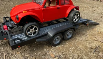 Автомобильный прицеп BlackCrow в масштабе 1:8 7