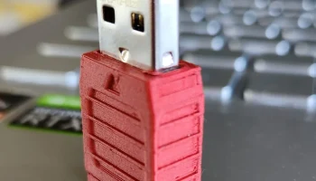 Нано-приемник Logitech 6 мм 4