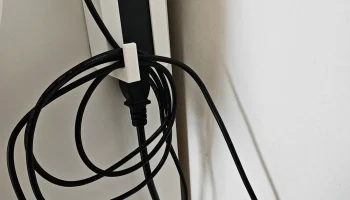 Держатель зарядного устройства Lenovo 65 Вт...... 2