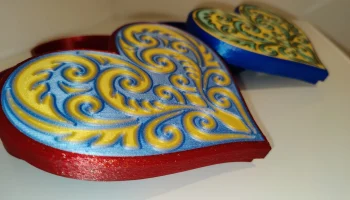 Подарочная коробка в форме сердца с дизайном кору...... 4