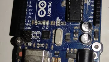 Минималистичный настенный кронштейн Arduino Uno/Mega........ 1