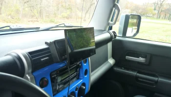 КРЕПЛЕНИЕ ДЛЯ ТЕЛЕФОНА TOYOTA FJ CRUISER 6