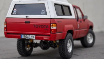 RC4WD 1987 Toyota XtraCab Задняя кабина