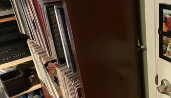 Яркая подсветка, чтобы ваши дети не подкрались и не напуг.. 5