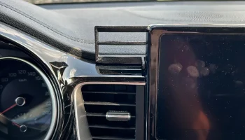 Рамка для мобильного держателя Kia XCeed............