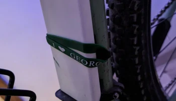 Универсальный корпус Power Bank для велосипеда....... 1