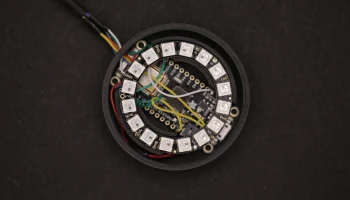 Светодиодные наушники NeoPixel 1