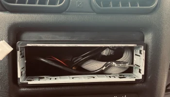 Адаптер GM Chevy Stereo 1 DIN 1
