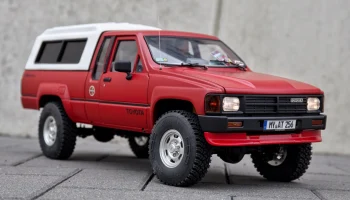 RC4WD 1987 Toyota XtraCab Задняя кабина 2
