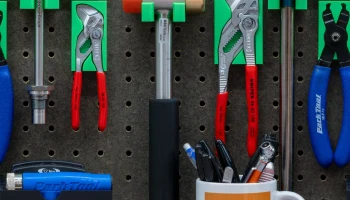 BSCTools Латунный/Нейлоновый молоток SSH-2, держатель пер...
