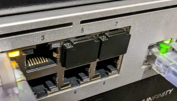 Ethernet (RJ45) Крышка/вилка/заглушка 1