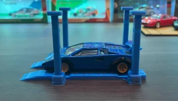 Hot Wheels и автомобильные подъемники в масштабе 1/64 5