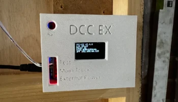 Корпус DCC Ex - ESP32 D1 R32 - Deek Motor Shield и OLED 0.. 1