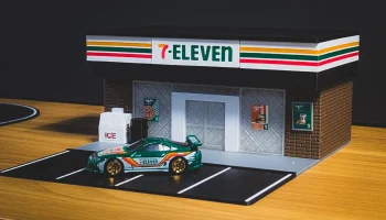 Набор моделей 7-Eleven - диорама в масштабе 1:64 4